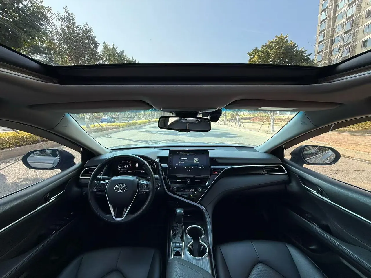 Toyota 2021 Camry 2.5G Deluxe Edition Automatic Gear 6