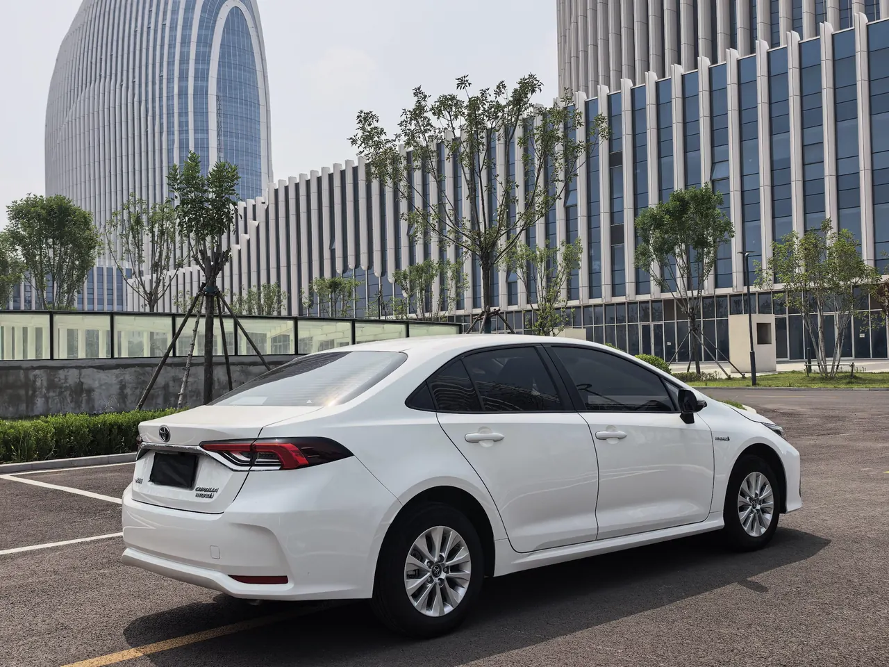 Toyota 2021 Corolla Double Engine 1.8 Stepless Pioneer Edition Automatic Gear 6