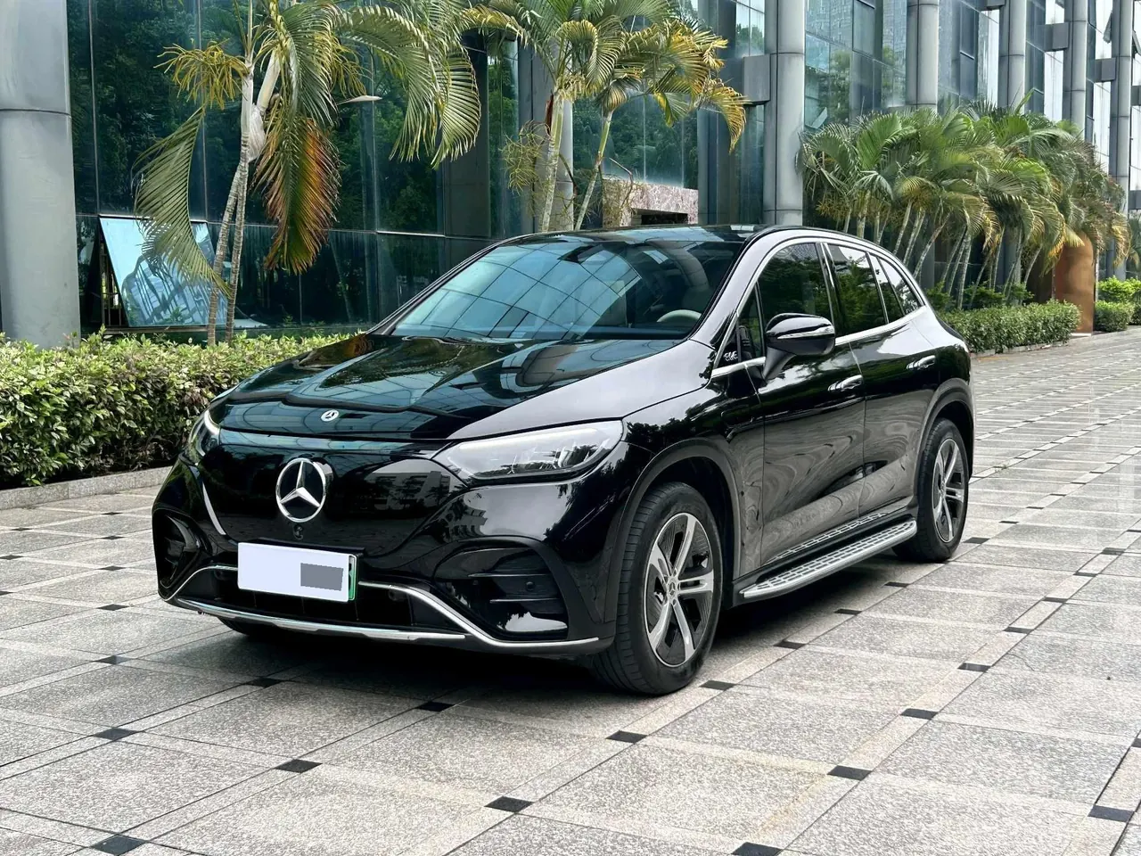 Open image lightbox: Mercedes Benz 2023 EQE SUV 350 4MATIC EQE SUV 350 4MATIC Pioneer Edition Automatic
