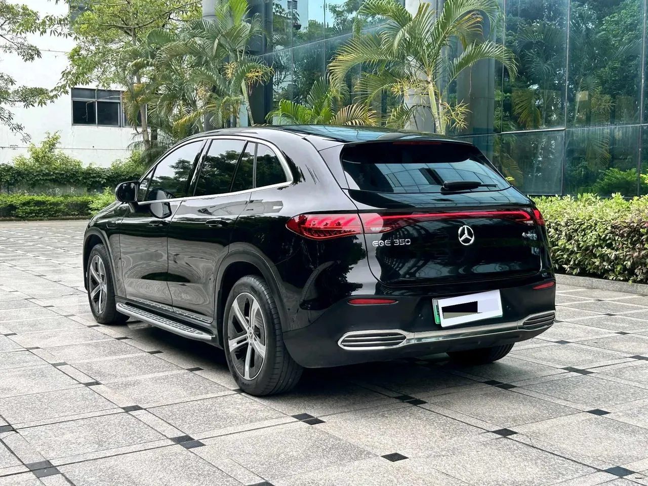 Mercedes Benz 2023 EQE SUV 350 4MATIC EQE SUV 350 4MATIC Pioneer Edition Automatic 6