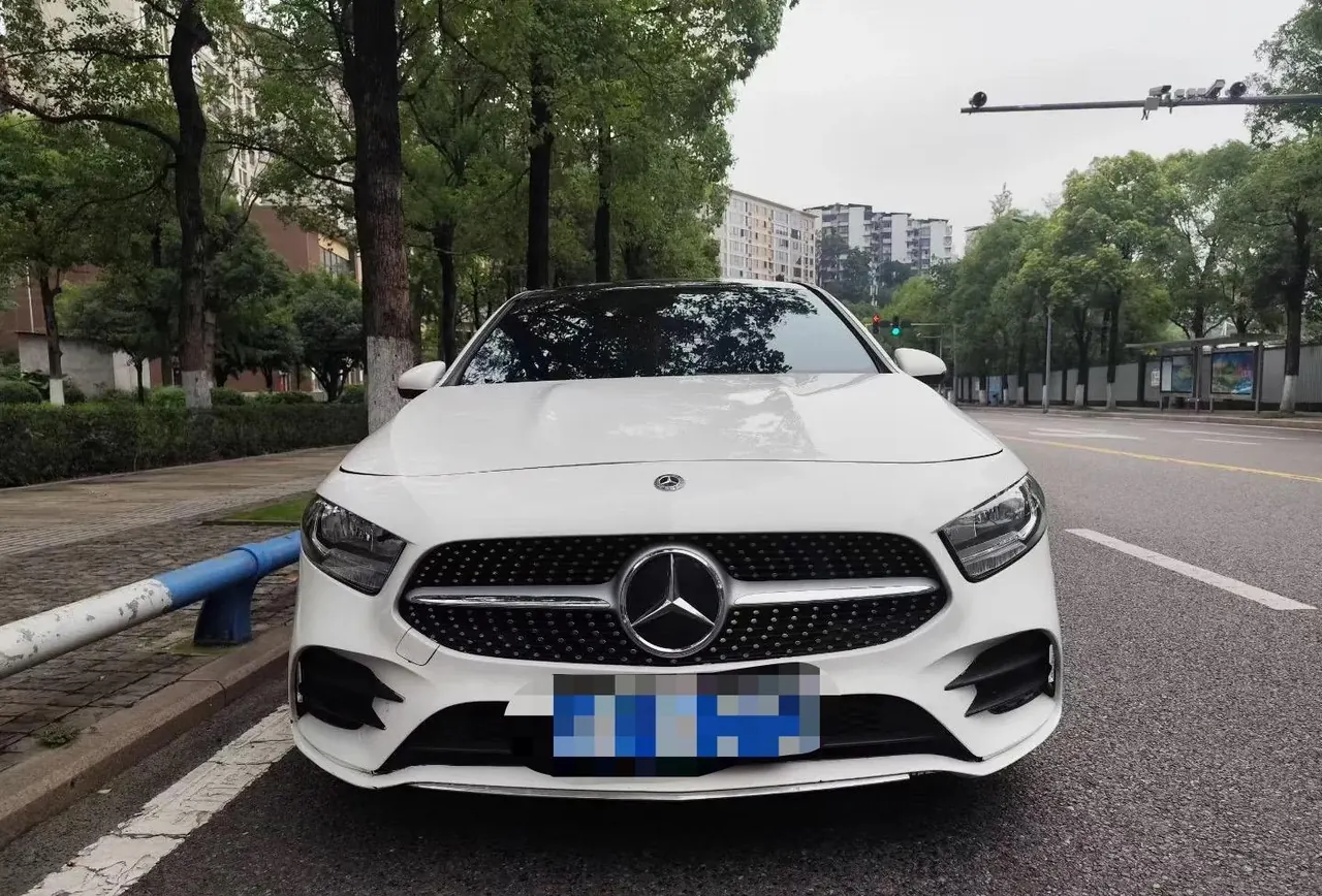 Mercedes Benz Class A 2020 A 180 L 1.3T automatic gear 2