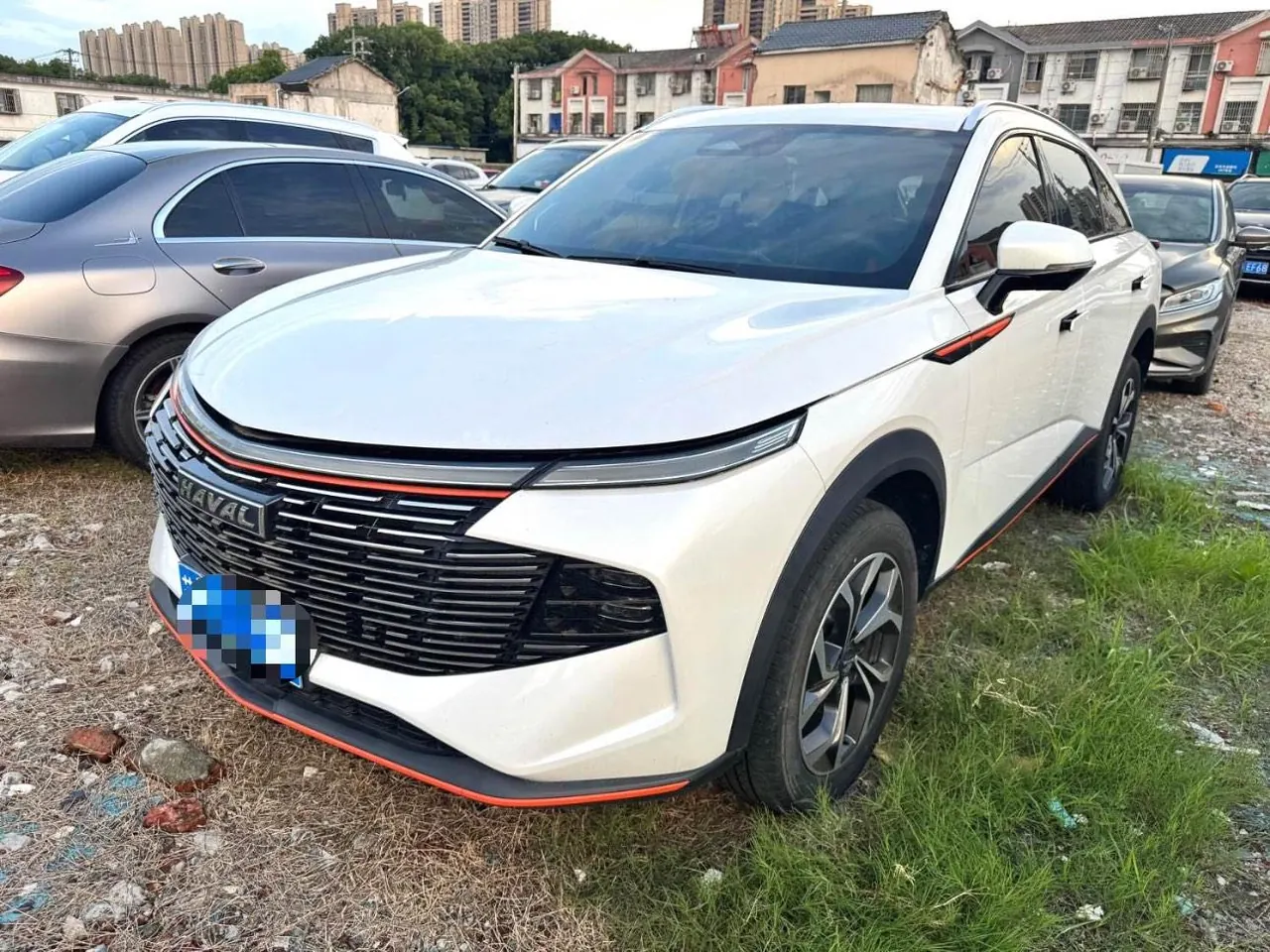 Открыть галерею: Haval 2022 mythical beast 1.5T smart version of automatic gear