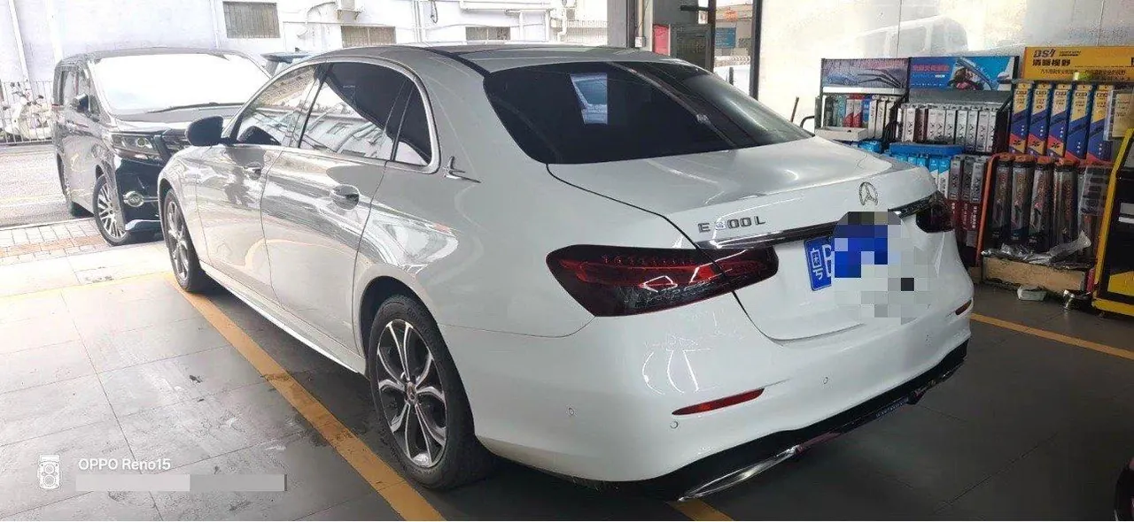 Mercedes Benz E Class 2022 E 300 L 2.0T Sports Fashion (Change 2) Automatic Gear 4