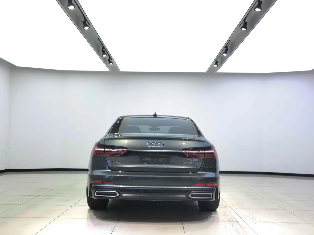 Audi 2022 A6L 2.0TFSI 40TFSI Deluxe Dynamic Automatic 7