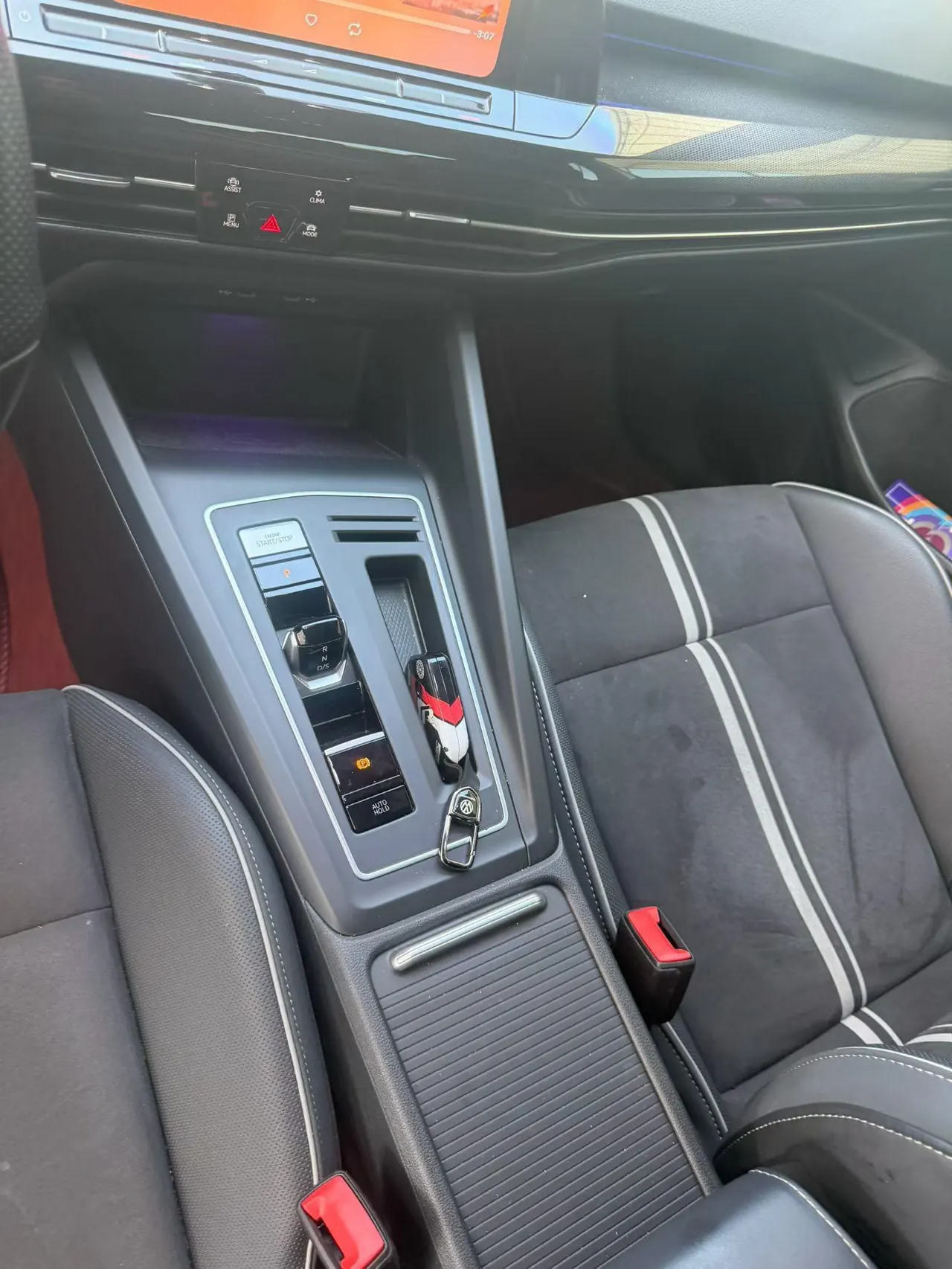 Volkswagen 2023 Golf 8 R-Line 1.4TSI 280TSI Lite (Modified) Automatic Gear 5