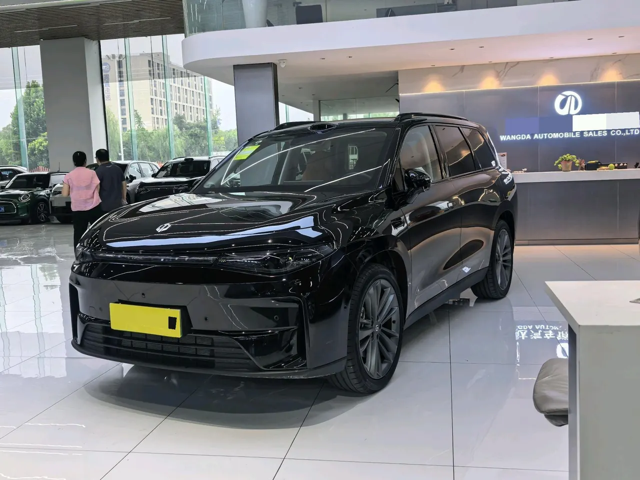 Открыть галерею: Leapmotor 2026 C 16 280 Laser Radar Zhizun Edition 6-seat Automatic Gear