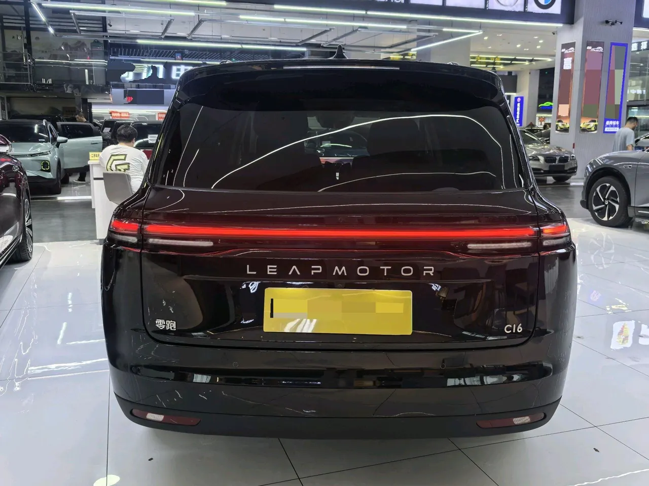 Leapmotor 2026 C 16 280 Laser Radar Zhizun Edition 6-seat Automatic Gear 12