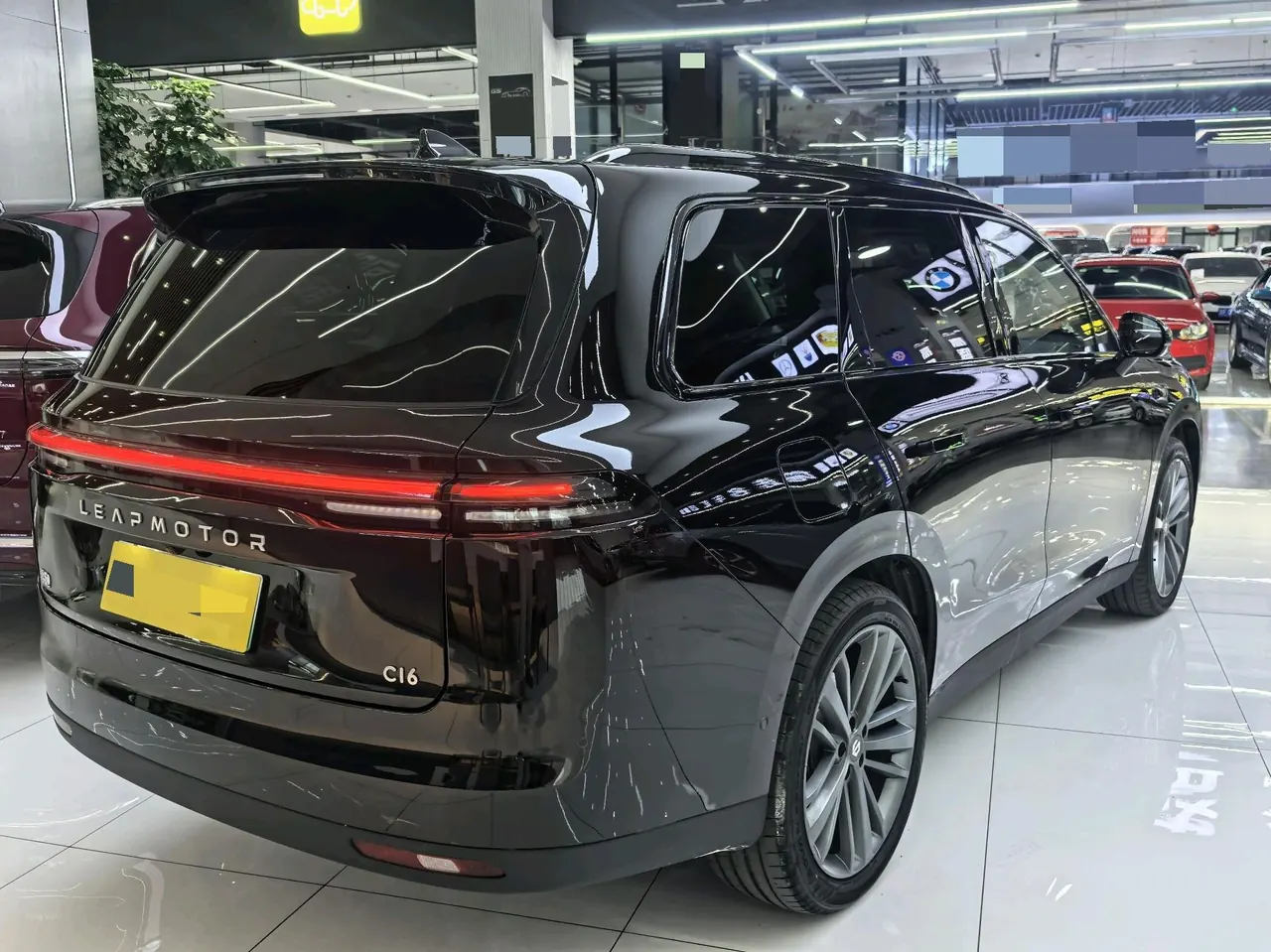 Leapmotor 2026 C 16 280 Laser Radar Zhizun Edition 6-seat Automatic Gear 13