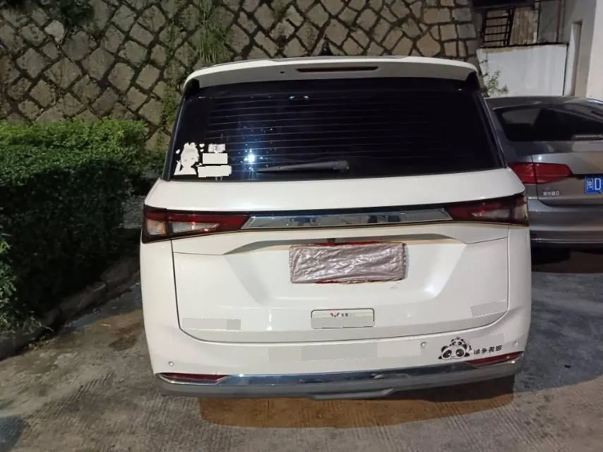 WuLing 2022 Jiachen 1.5T Stepless Enjoy Flagship Automatic Gear 5