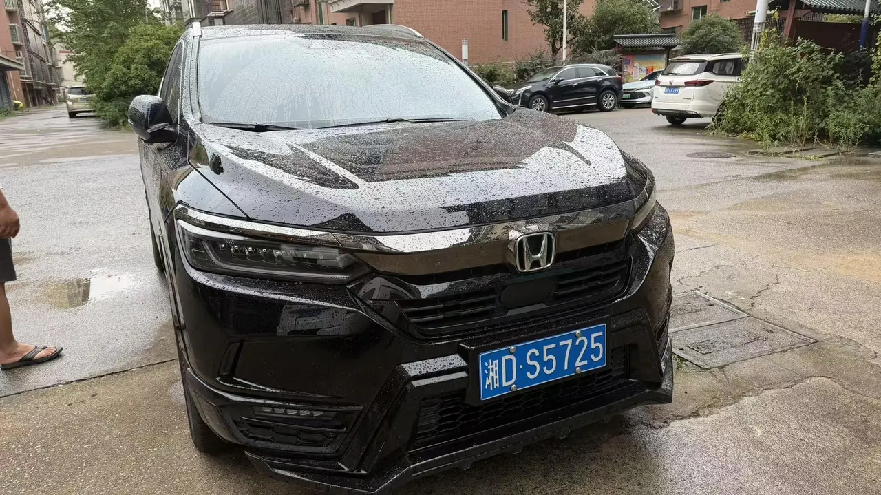 Honda 2020 Hao Ying 1.5T Stepless 240TURBO Two-Drive Magic Night Edition Automatic Gear 2