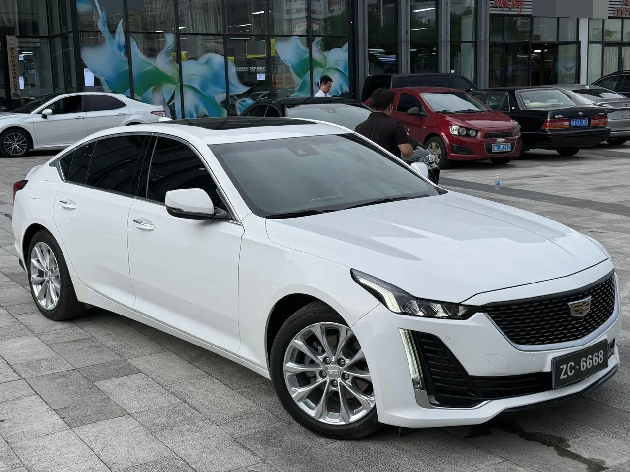 Cadillac 2021 CT5 2.0T 28T luxury automatic gear 3