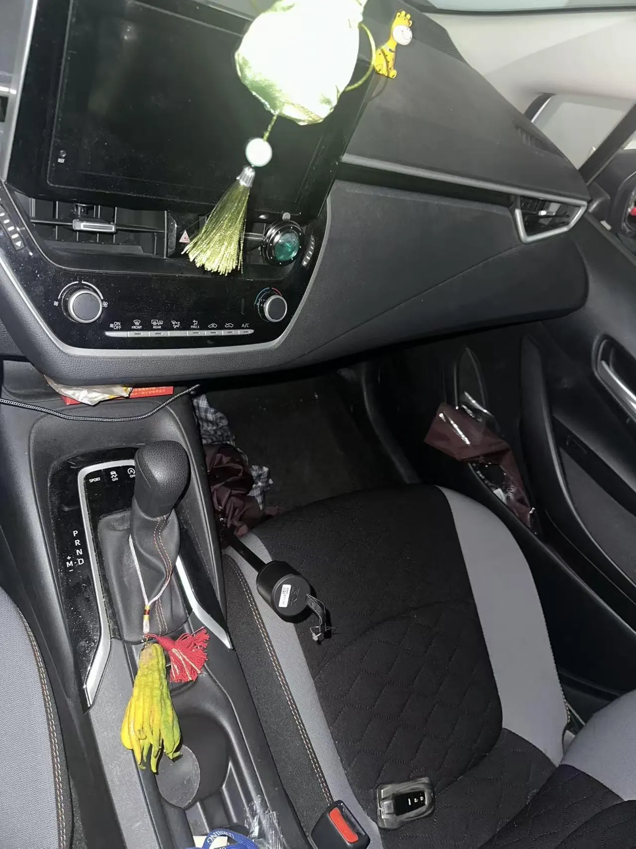 Toyota 2021 corolla 1.2T stepless elite PLUS version of automatic gear 5