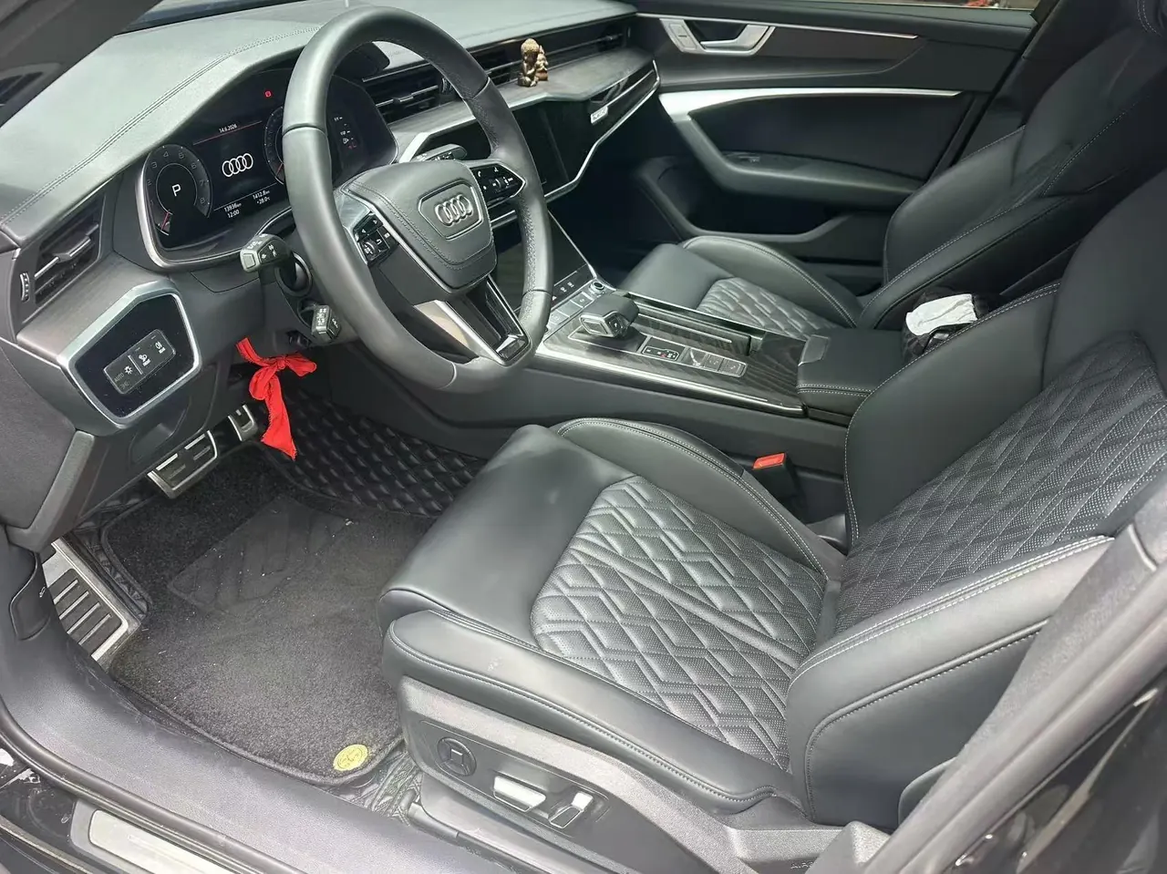 Audi 2024 A6L 2.0TFSI 45TFSI Quattro Selected Dynamic Automatic 3