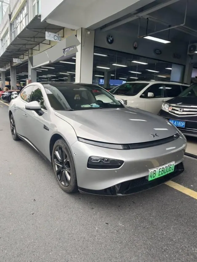 Xpeng 2022 P7 480G automatic transmission 3