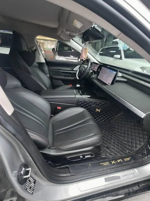 Xpeng 2022 P7 480G automatic transmission 5