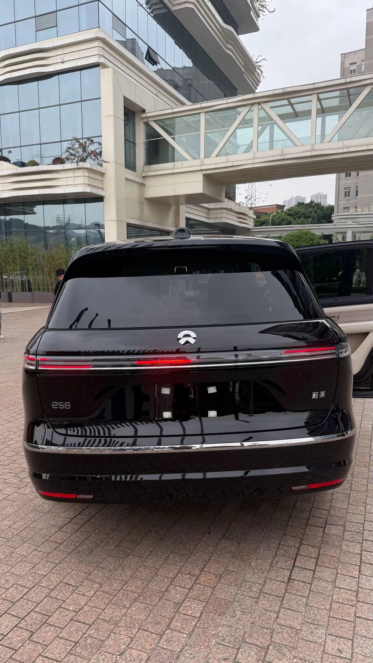 NIO 2026 ES8 6-seat executive deluxe automatic gear 5