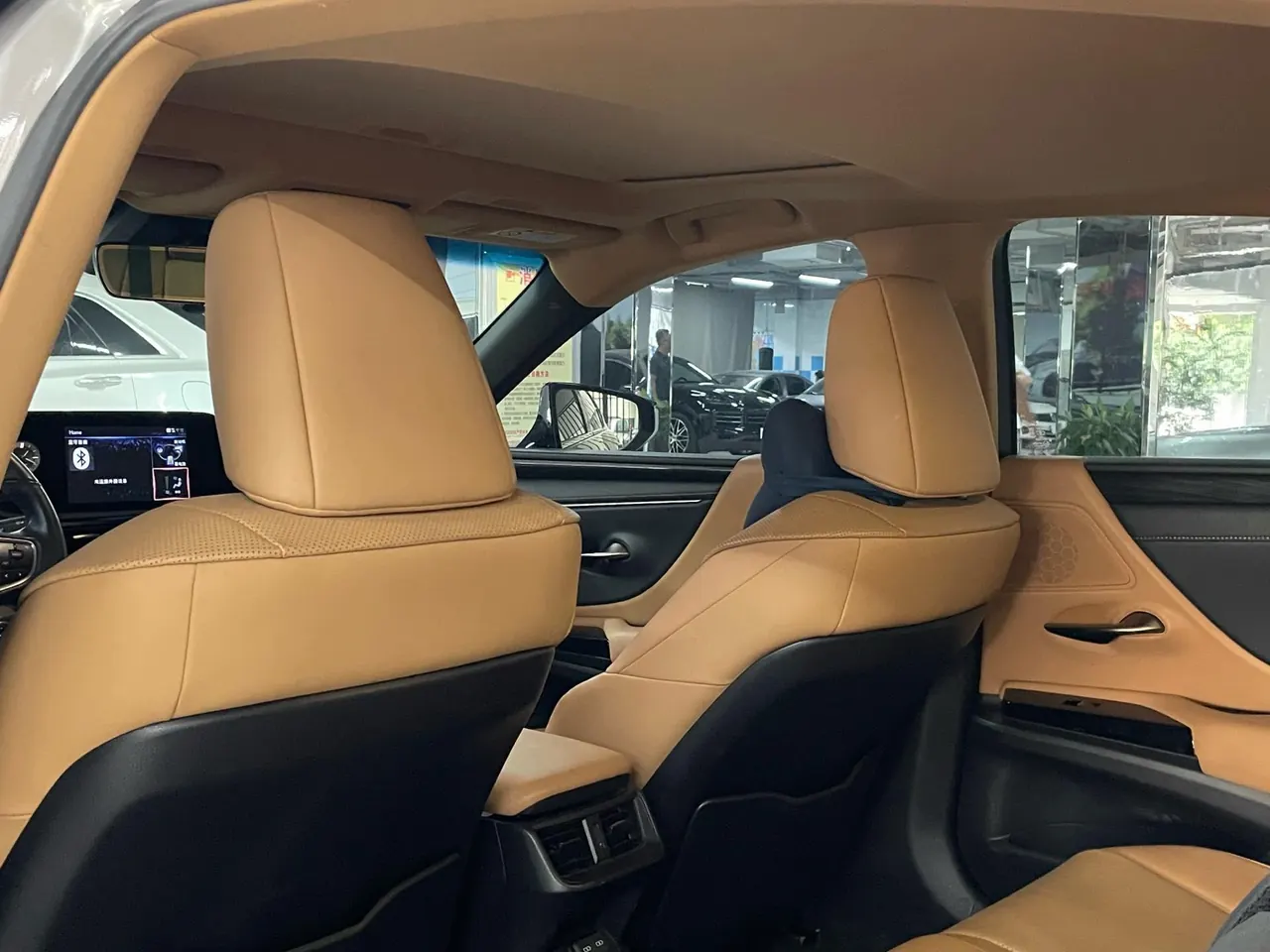 Lexus ES (Imported) 2021 ES300h 2.5 Stepless Premium Edition Automatic Gear 8