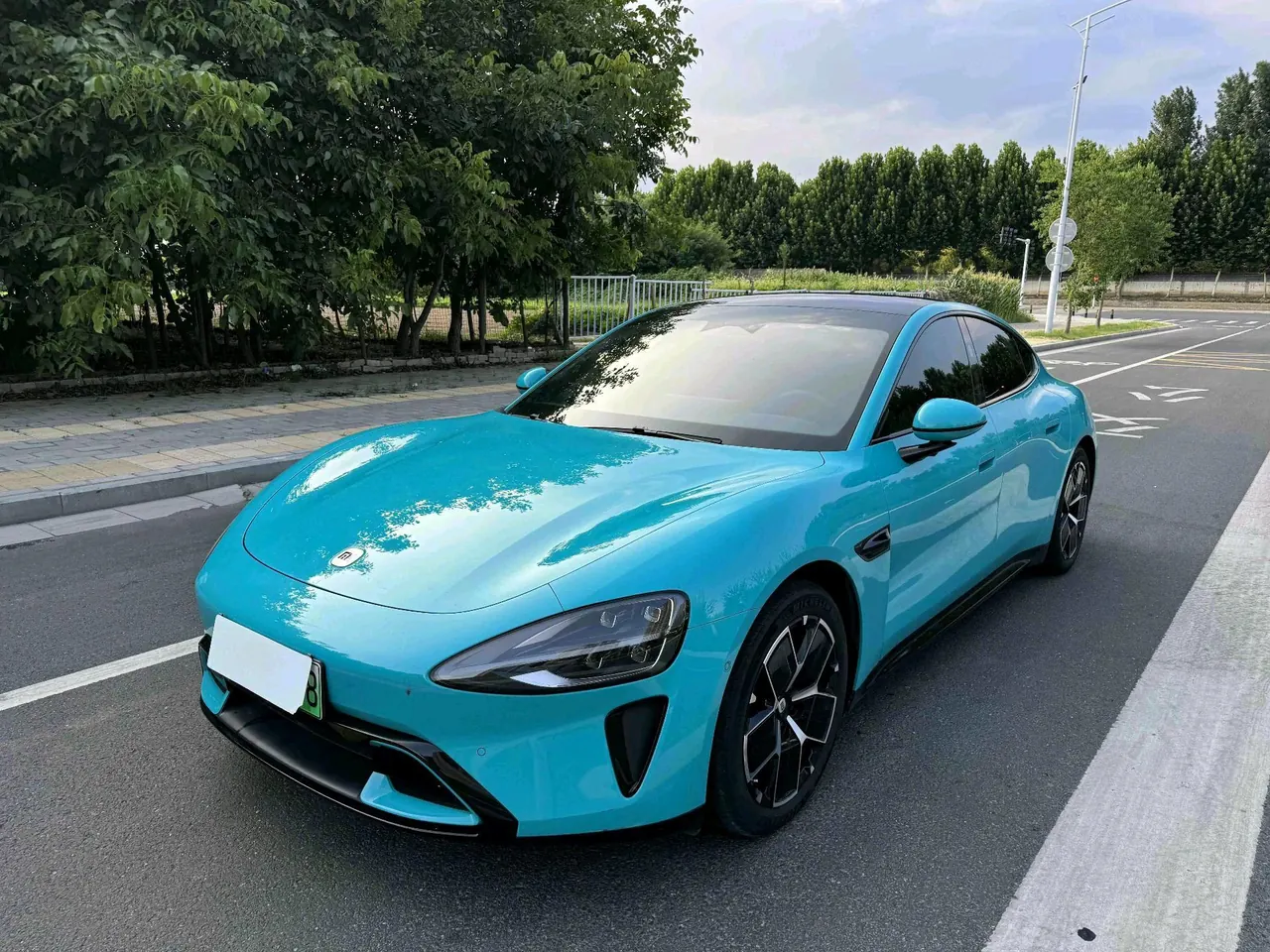 Открыть галерею: MI 2024 SU 7 700km Rear Drive Long Endurance Smart Driving Edition Automatic Gear