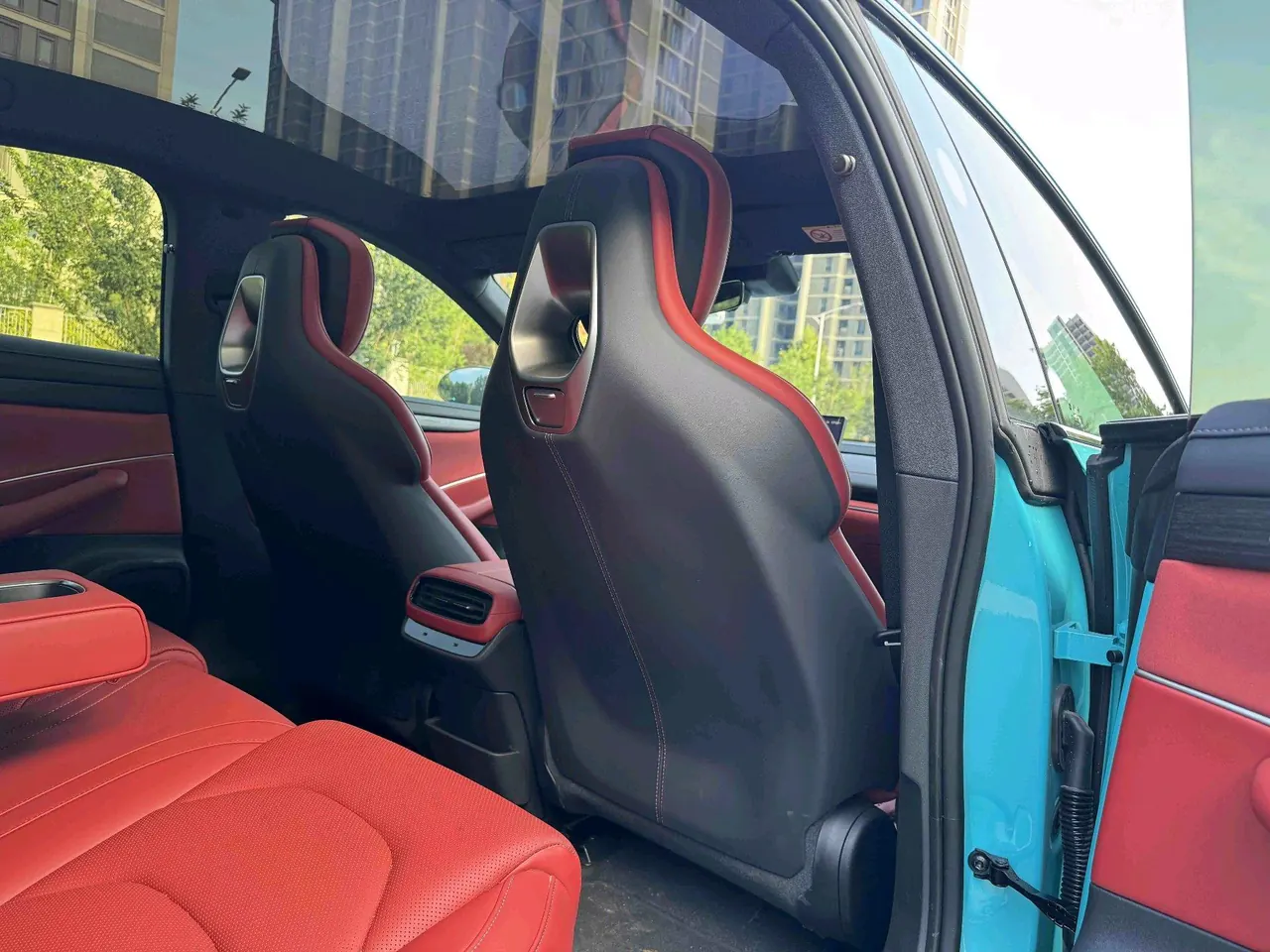MI 2024 SU 7 700km Rear Drive Long Endurance Smart Driving Edition Automatic Gear 4