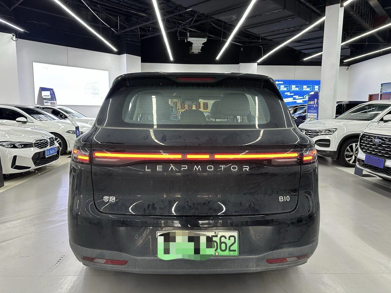 Leapmotor 2025 B 10 510 Enjoy Smart Driving Edition Automatic Gear 8