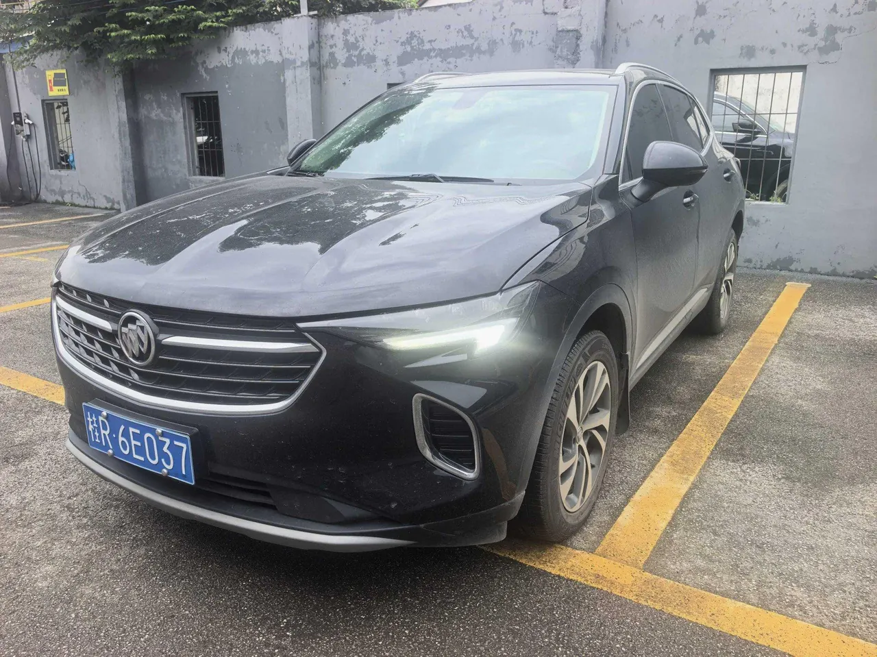 Open image lightbox: Buick 2022 Angkewei S 48V 1.5T 552T Two-Drive Elite Automatic Gear