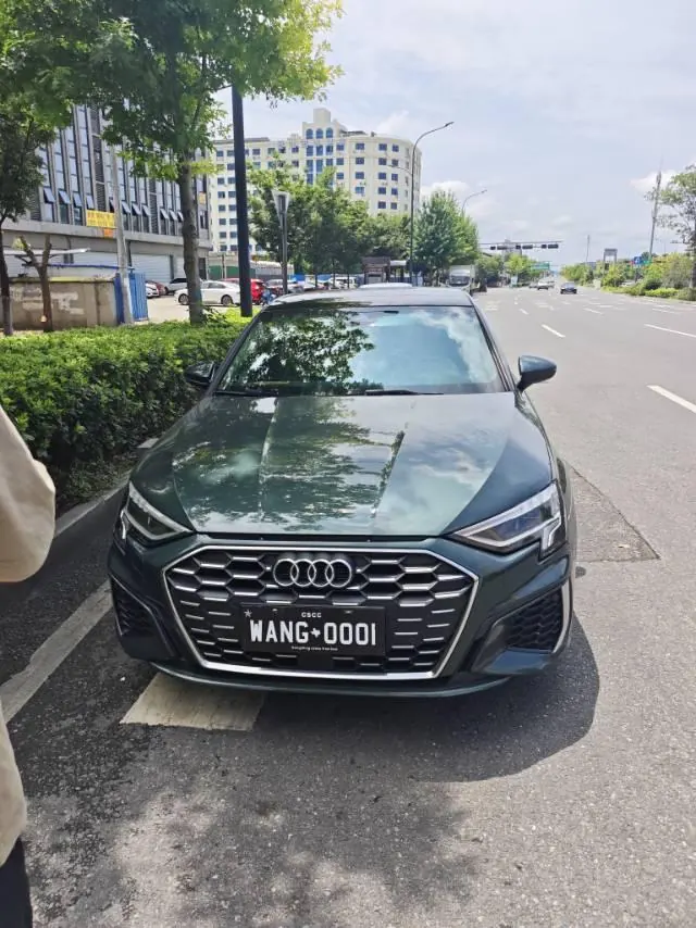 Audi 2021 A3L Limousine 1.4TFSI 35TFSI Fashion Sports Automatic 2