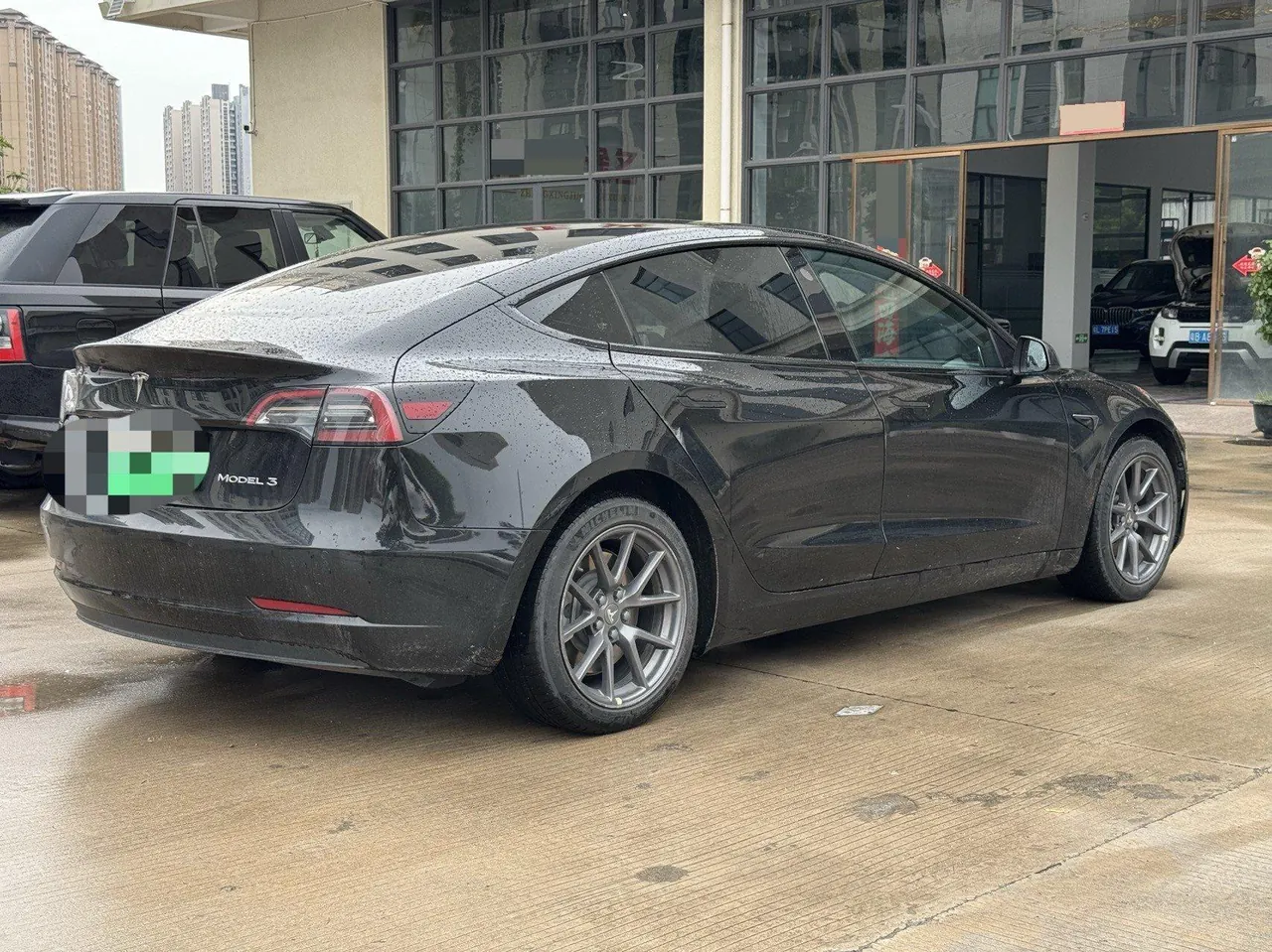 Tesla 2022 Model 3 rear-wheel drive version of automatic transmission 4
