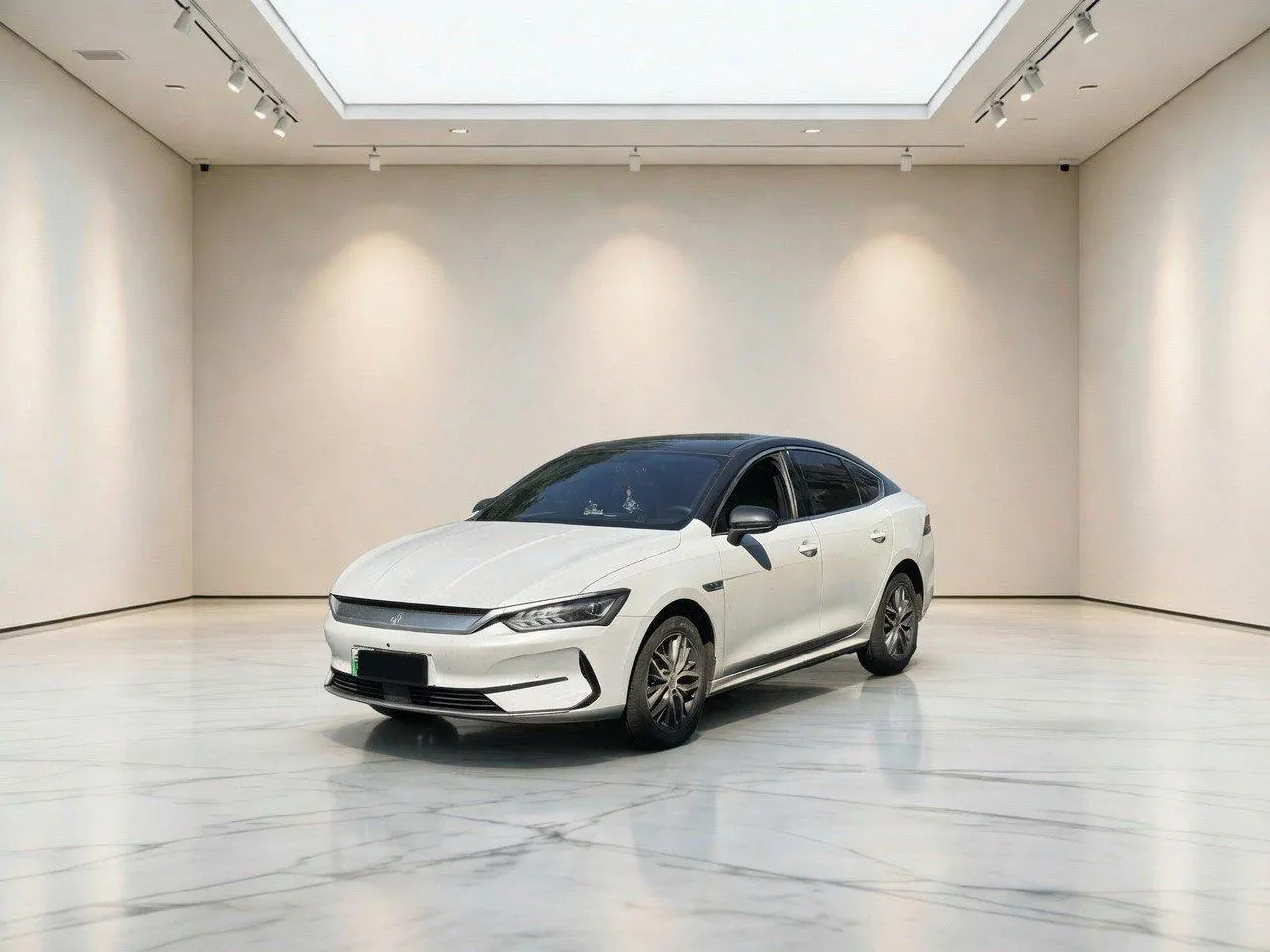 Open image lightbox: BYD 2023 Qin PLUS EV 510KM Champion Edition Exceed Automatic Gear
