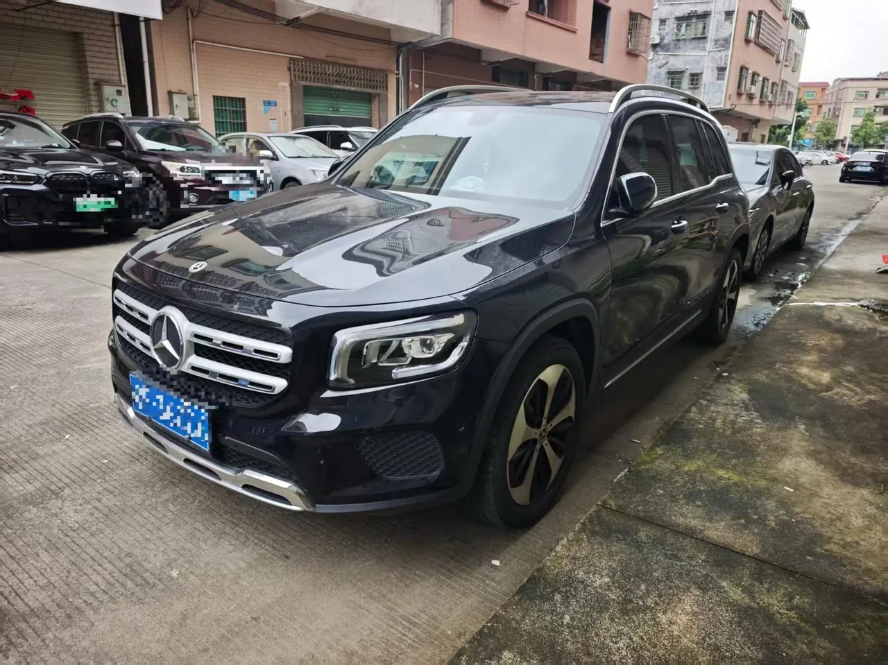 Mercedes Benz 2023 GLB 220 2.0T Fashion Automatic - View 1