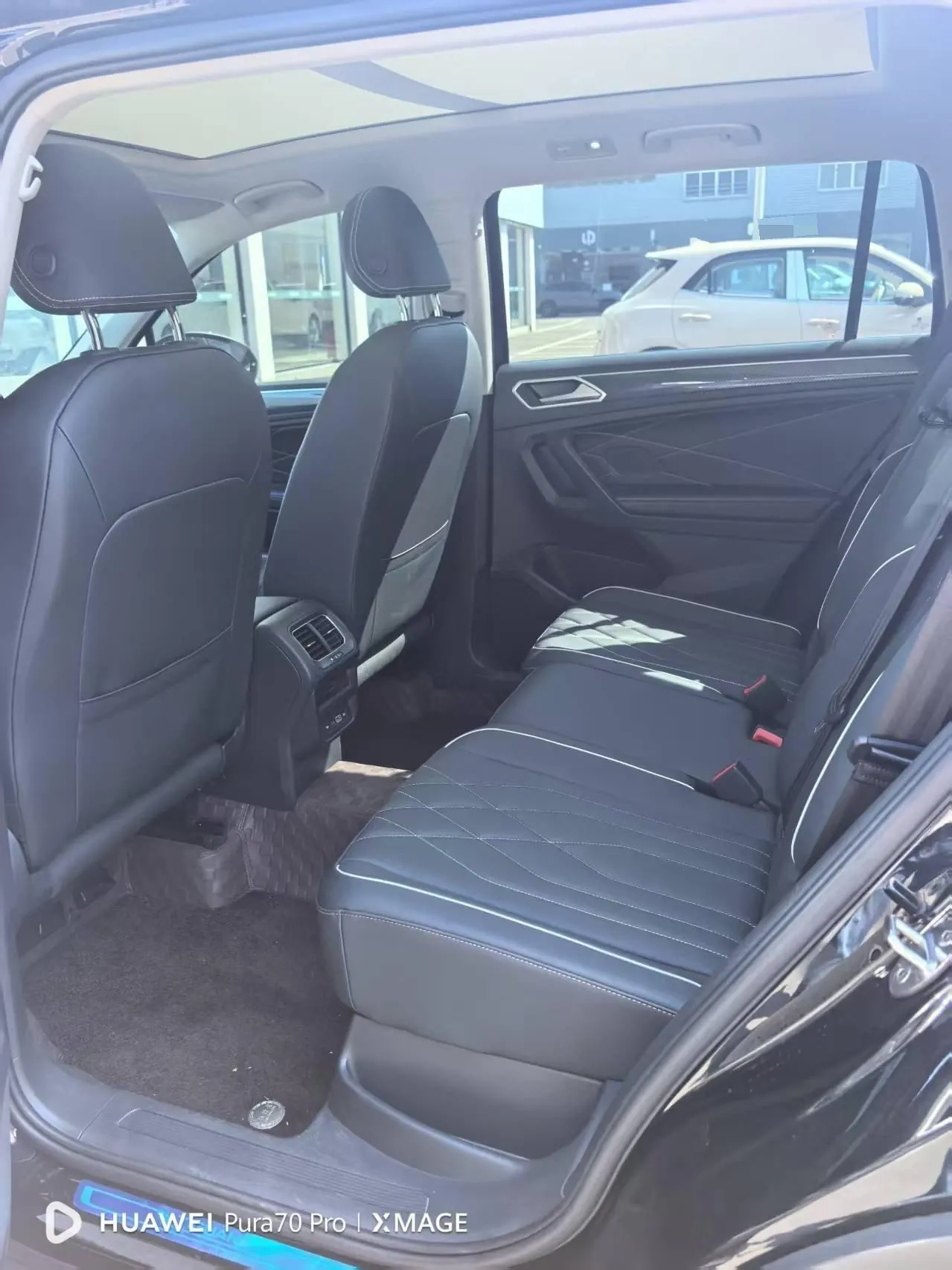 Volkswagen 2024 Tiguan L 2.0TSI 330TSI Two-Drive Longteng Edition Automatic Gear 3