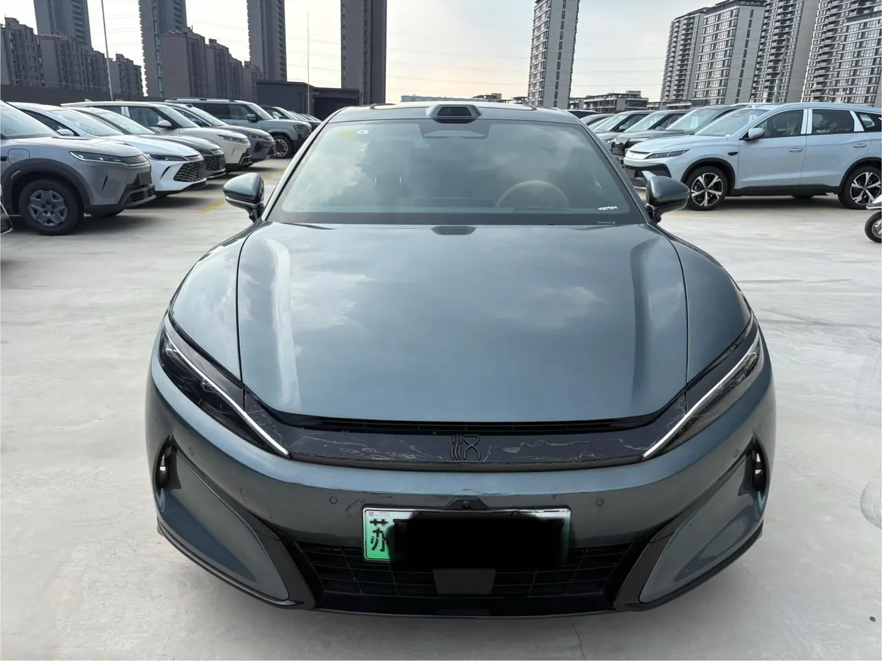 BYD 2025 Han L DM-p 1.5T Stepless Four-wheel Drive Laser Radar Flagship Automatic Gear 2
