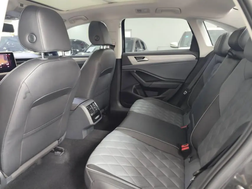 Volkswagen 2025 Sagittarius 1.5TSI 300TSI Exceed Edition Automatic Gear 5