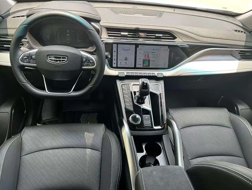 Geely 2022 Boyue X 1.8TD Intelligent Automatic Transmission 3