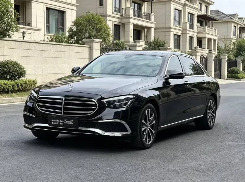 Open image lightbox: Mercedes Benz E-Class New Energy 2022 E 350 e L 2.0T Sports (Change 2) Automatic Gear