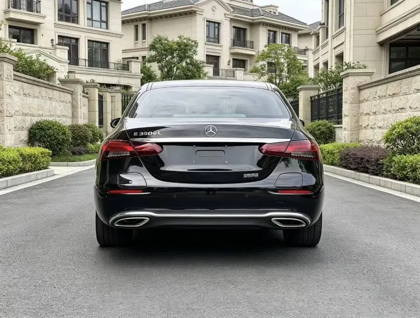 Mercedes Benz E-Class New Energy 2022 E 350 e L 2.0T Sports (Change 2) Automatic Gear 7
