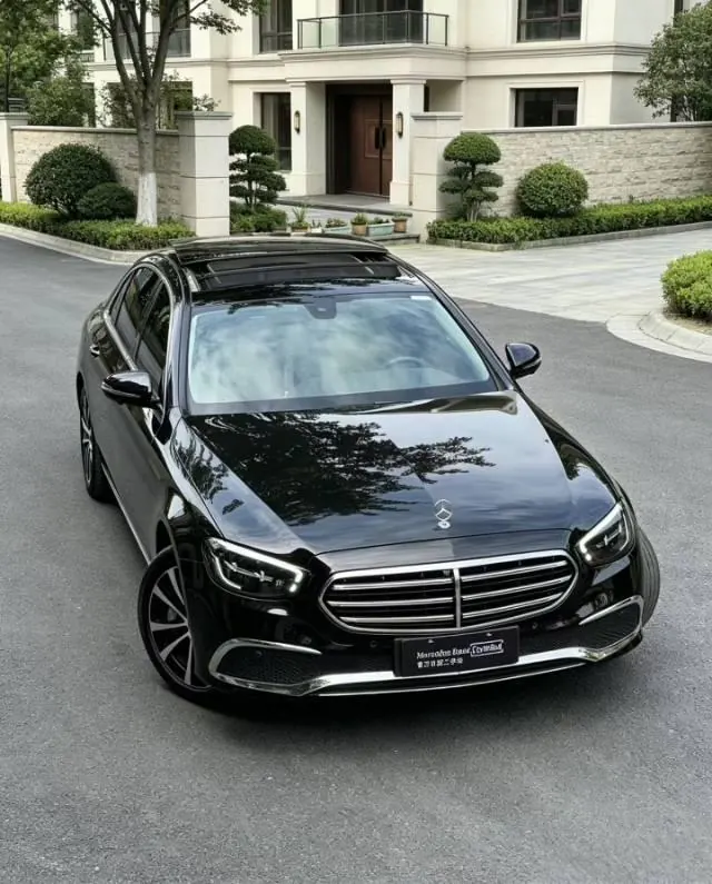 Mercedes Benz E-Class New Energy 2022 E 350 e L 2.0T Sports (Change 2) Automatic Gear 9