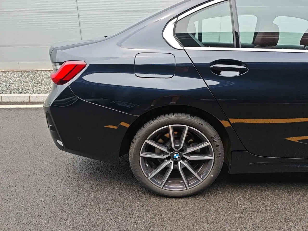 BMW 3 Series 2025 325Li 2.0T M Sports Suit Automatic Gear 12