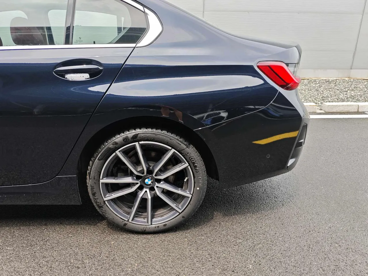 BMW 3 Series 2025 325Li 2.0T M Sports Suit Automatic Gear 14