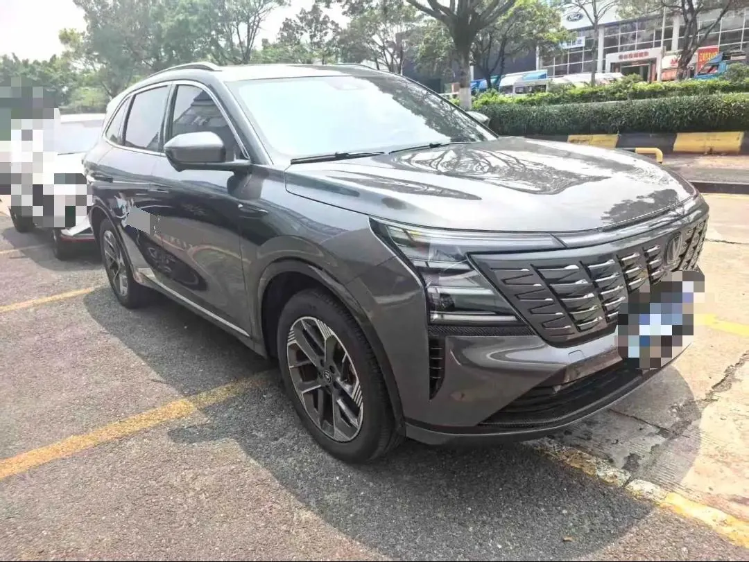 ChangAn 2025 CS75 PLUS 1.5T New Blue Whale Flagship Automatic 3