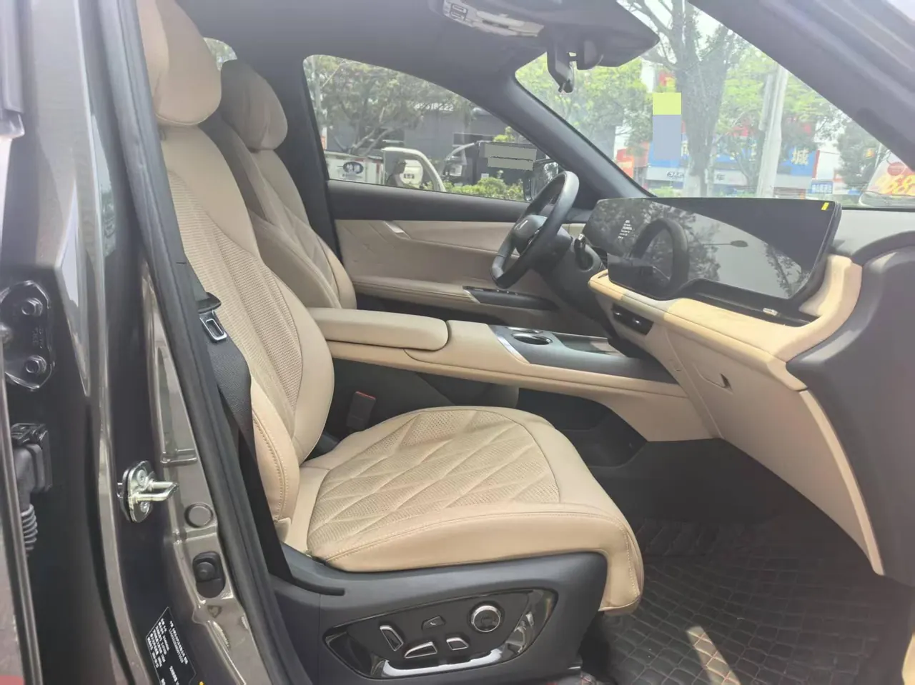 ChangAn 2025 CS75 PLUS 1.5T New Blue Whale Flagship Automatic 4