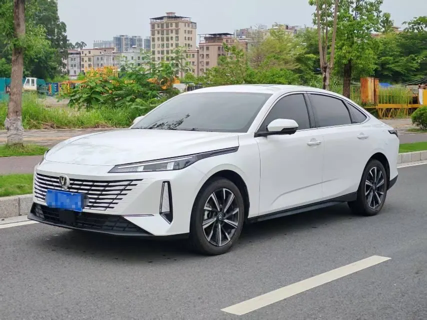 ChangAn 2025 Yidong 1.5T Blue Whale 500Bar Honorable Automatic Gear - View 1