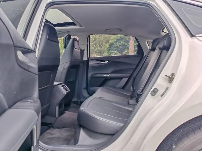 ChangAn 2025 Yidong 1.5T Blue Whale 500Bar Honorable Automatic Gear 5