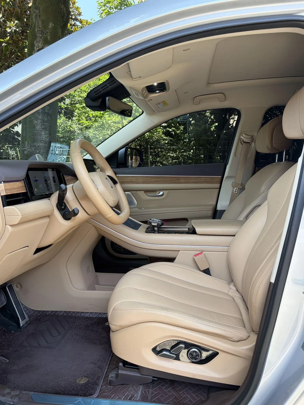 AITO 2024 AITO M 350.00g Drive Plus Edition 5-seat Automatic Gear 4