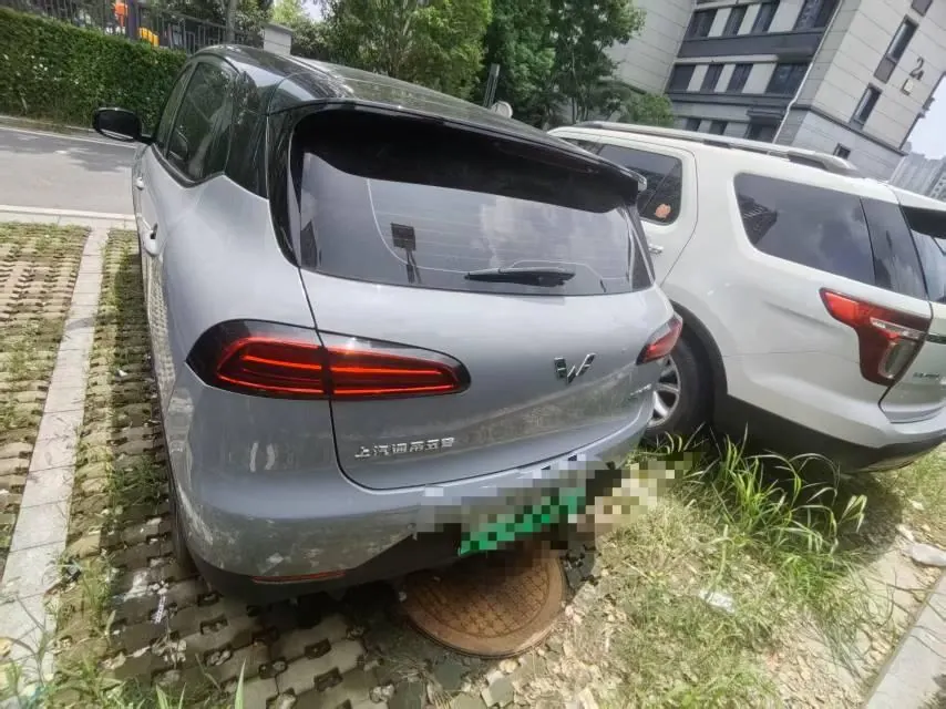 WuLing 2024 Plantronics PLUS 510km Flagship Automatic Gear 2