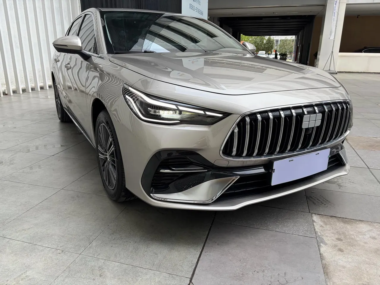 Geely Galaxy 2025 xingyao 6 EM-i 1.5 125km exploration version automatic gear 13