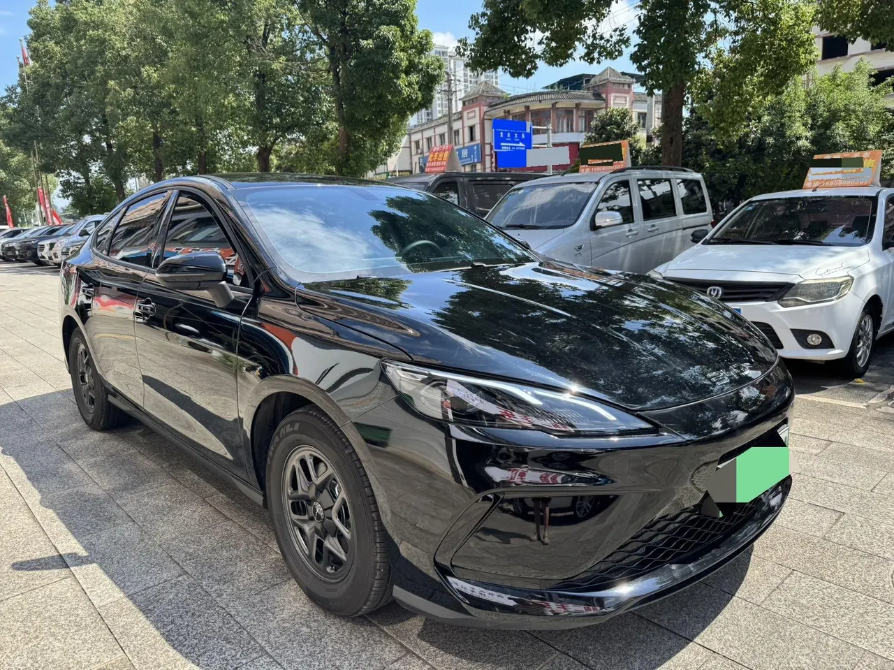 BYD 2025 seals 05 DM-i 1.5 stepless smart driving version 55KM luxury automatic gear 3
