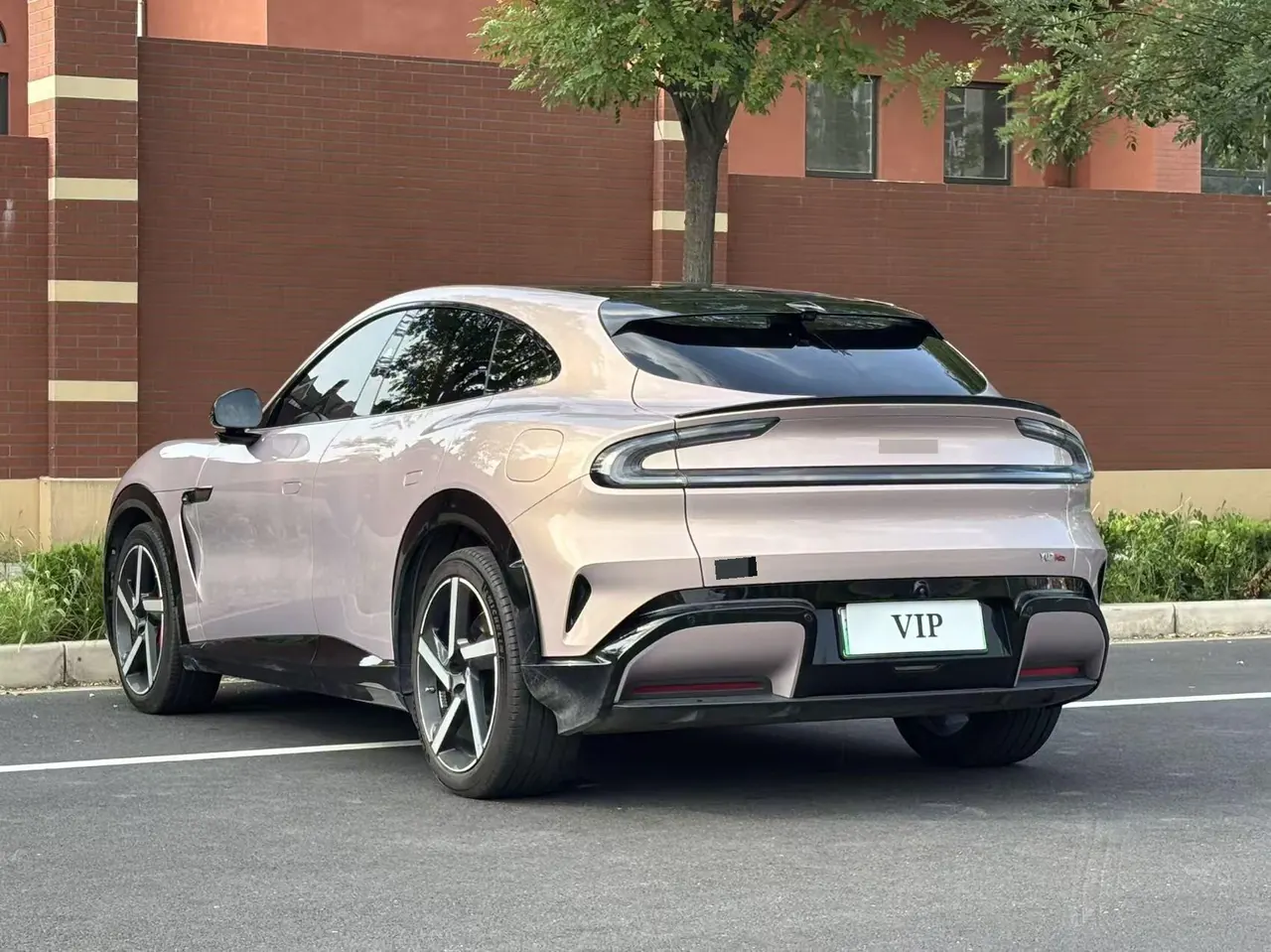 MI 2025 YU7 Long Endurance High Performance Four-wheel Drive Max Edition Automatic Gear 6