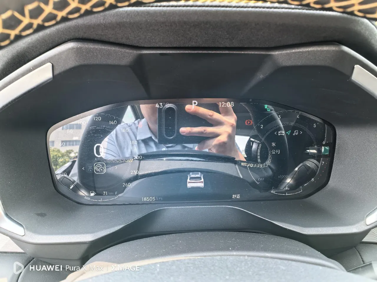 LYNK&amp;CO 2024 LYNK&amp;CO 01 2.0TD Two-Drive Global Pro Auto 8