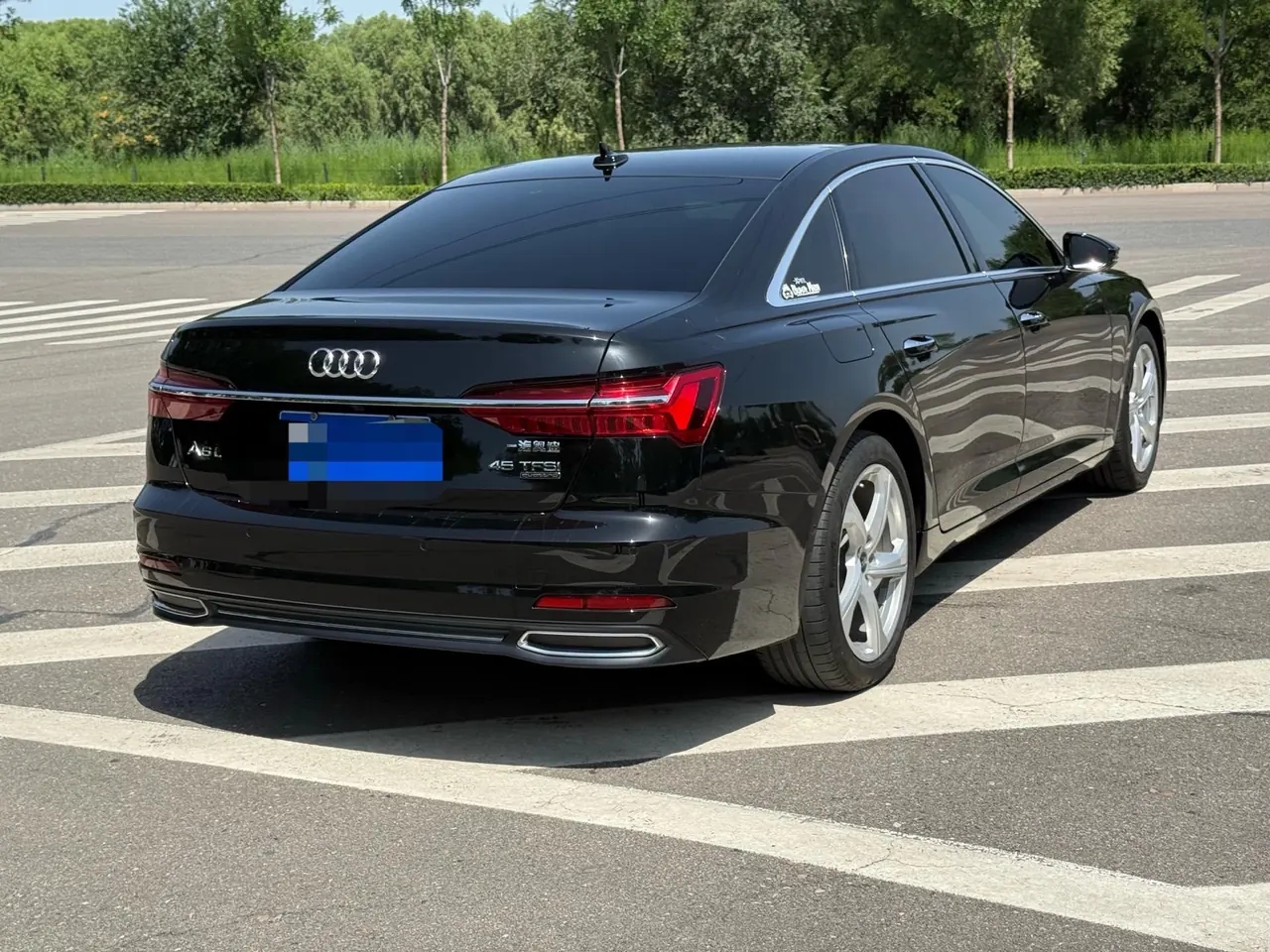 Audi 2022 A6L 2.0TFSI 45TFSI Quattro enjoy elegant automatic gear 4