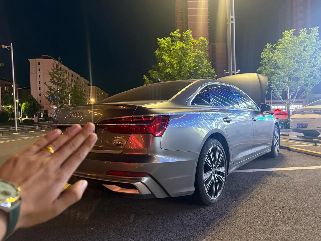 Audi 2023 A6L 2.0TFSI 45TFSI Selected Dynamic Automatic 2